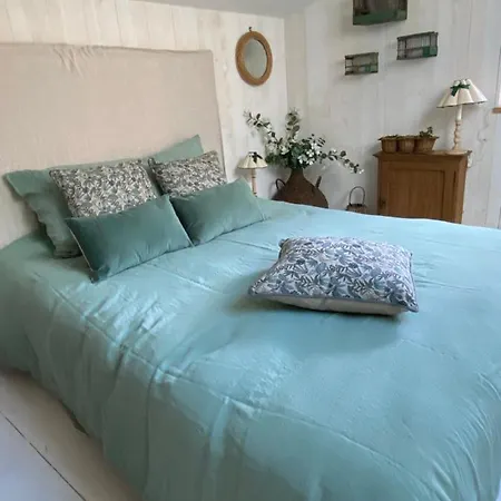 Le Celadon Montaigu-Vendee Extérieur photo